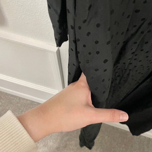 Julie Harrah Black Polka Dot Silk Long Sleeve Dress Cover Up Size XS/S - Picture 4 of 4